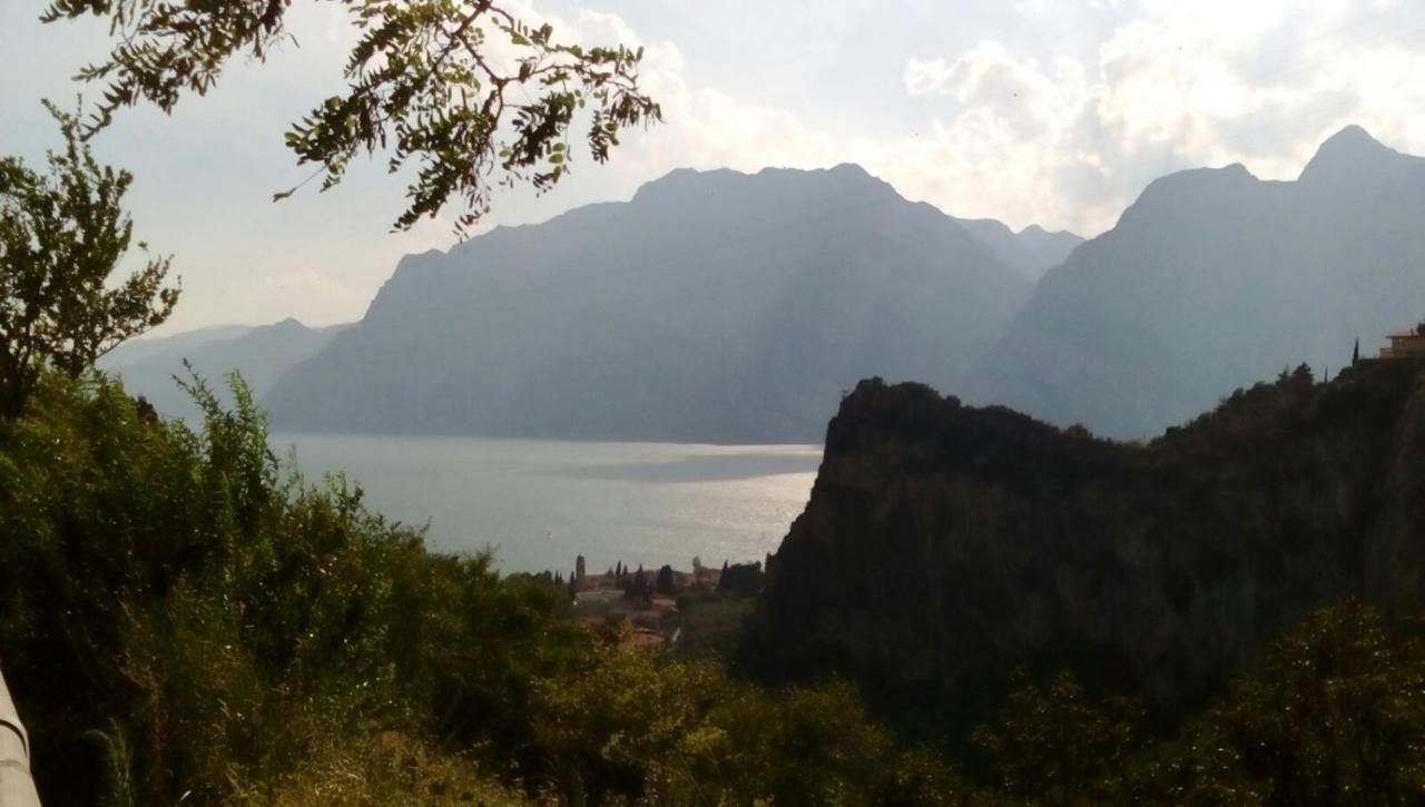 Amarillys Apartment And Rooms In Casaclima Torbole Sul Garda Exterior photo